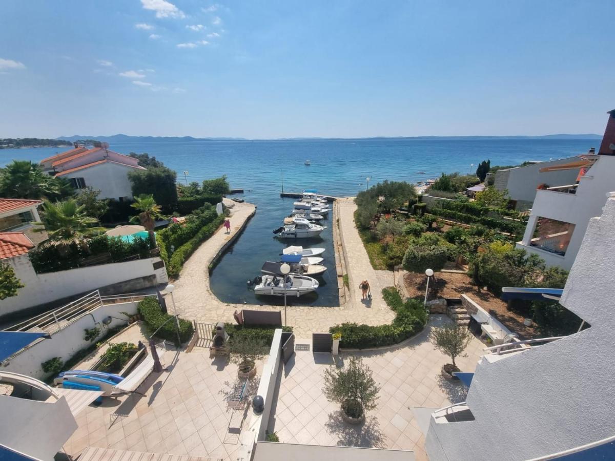 Apartmani Sollei Petrcane Luaran gambar