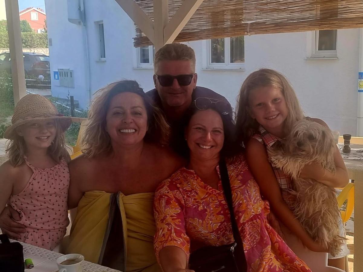 Apartmani Sollei Petrcane Luaran gambar