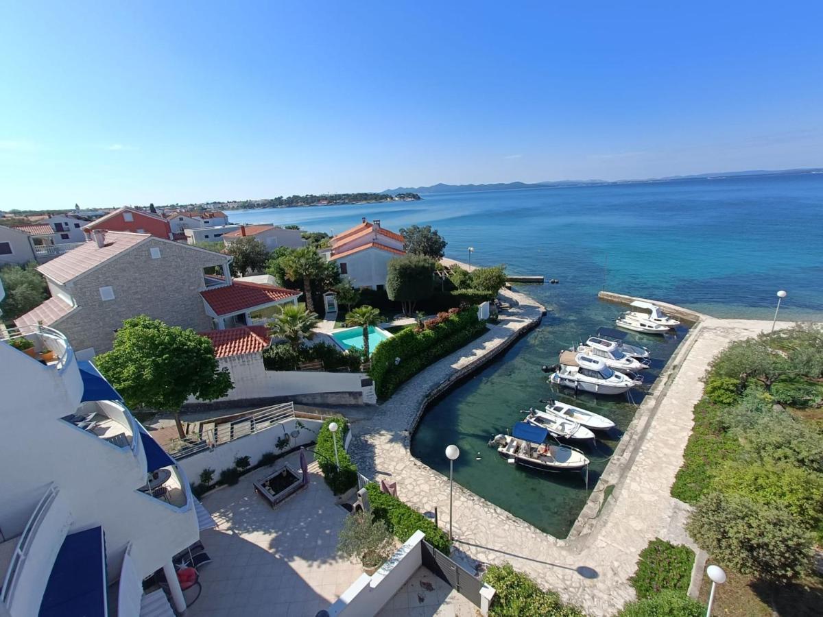 Apartmani Sollei Petrcane Luaran gambar