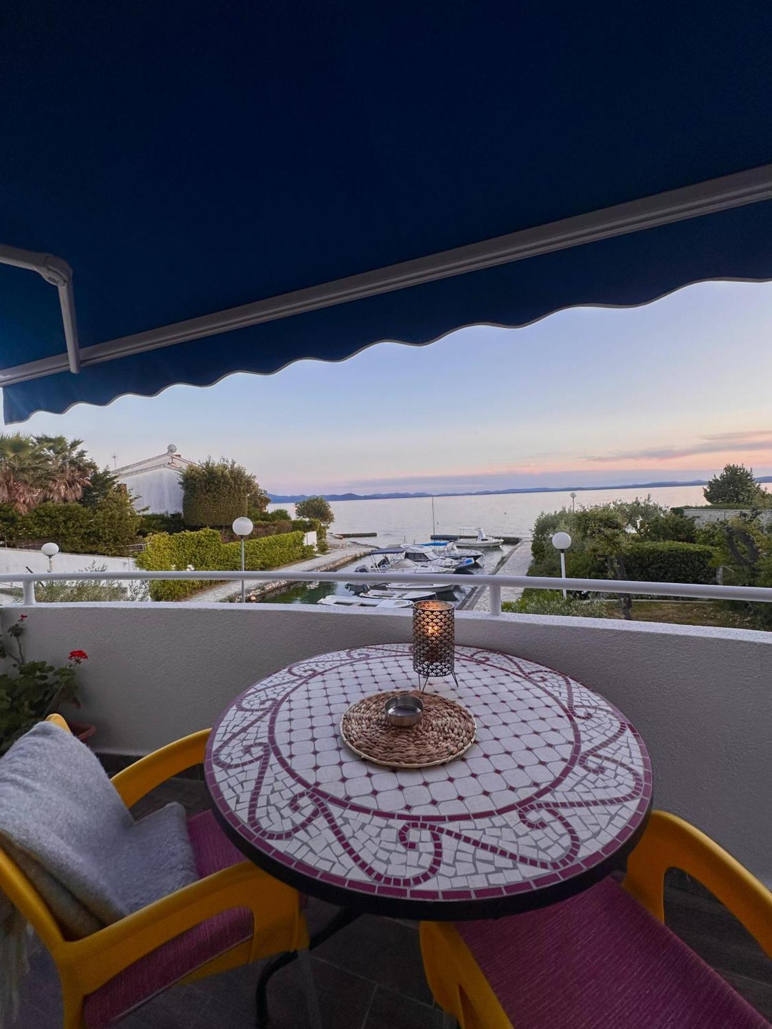 Apartmani Sollei Petrcane Luaran gambar